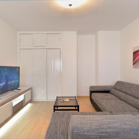 Вилла House Pula 2080 Экстерьер фото