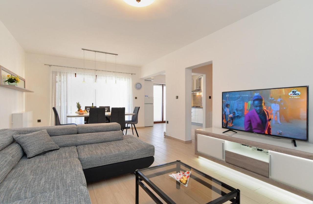 Вилла House Pula 2080 Экстерьер фото