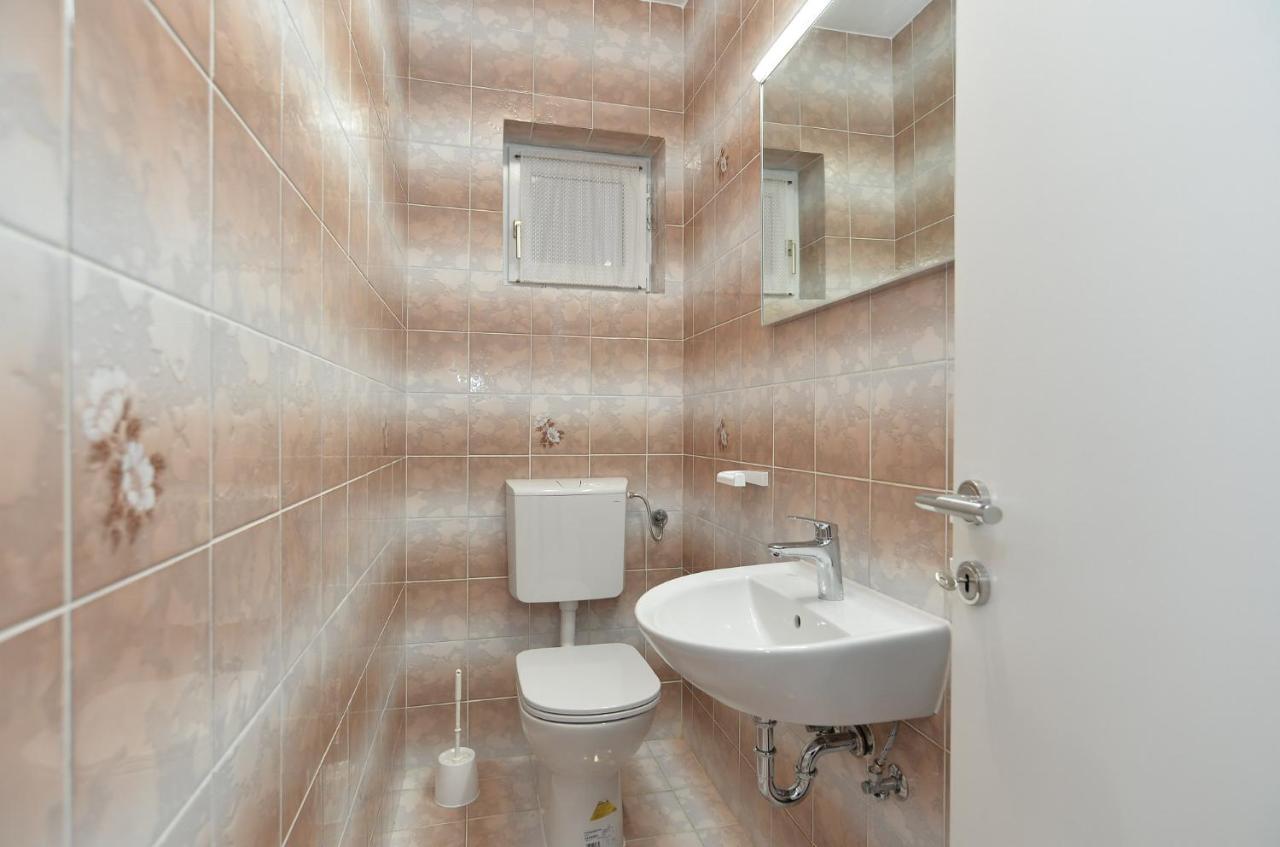 Вилла House Pula 2080 Экстерьер фото