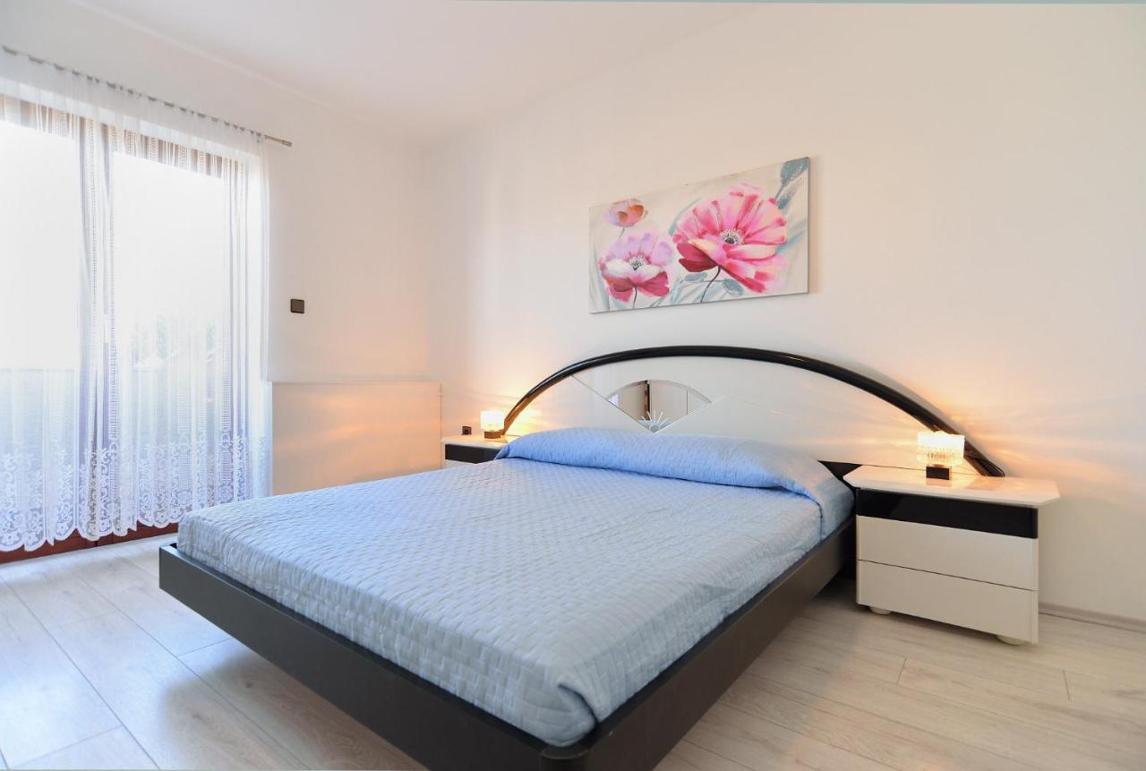 Вилла House Pula 2080 Экстерьер фото
