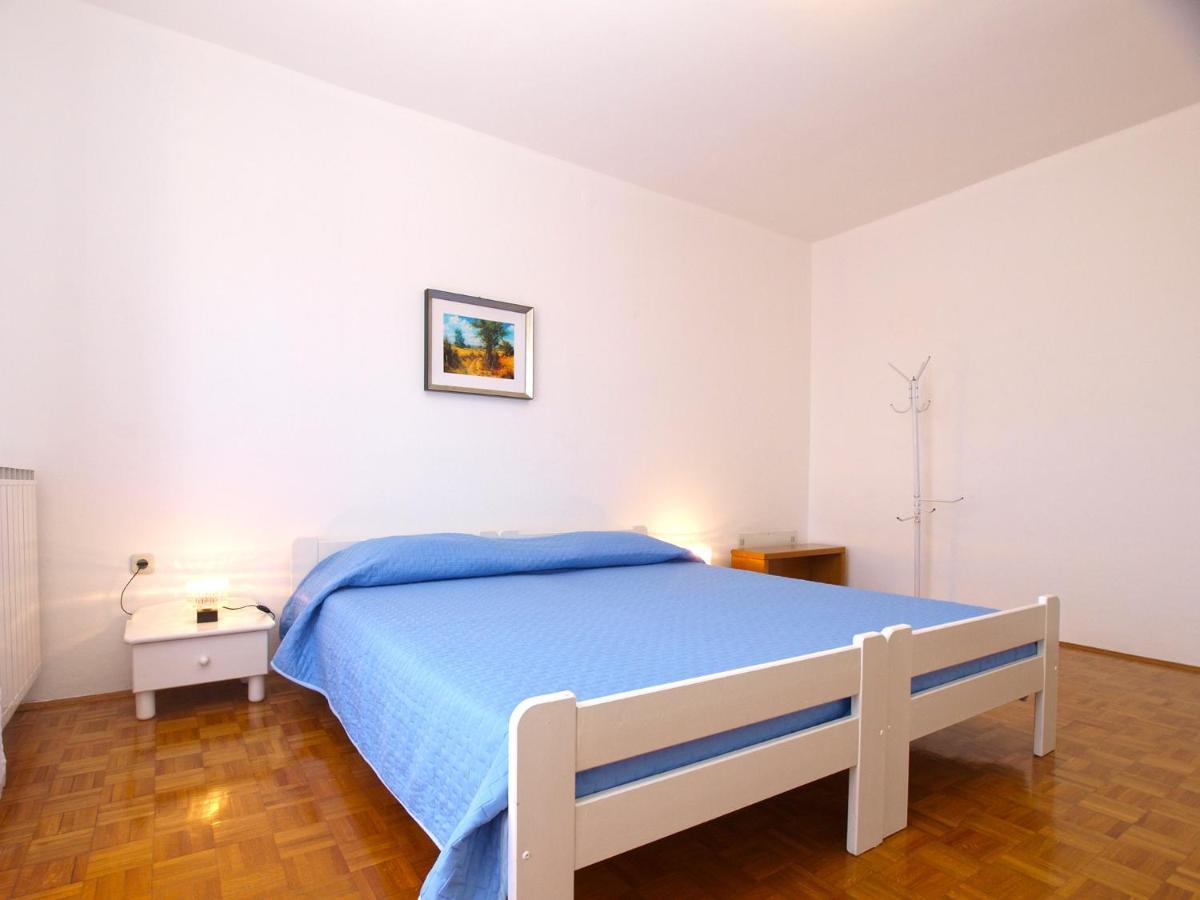 Вилла House Pula 2080 Экстерьер фото