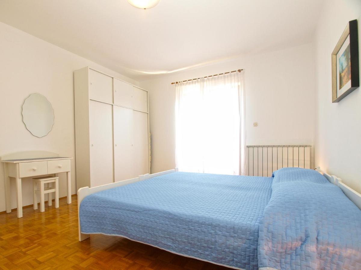 Вилла House Pula 2080 Экстерьер фото