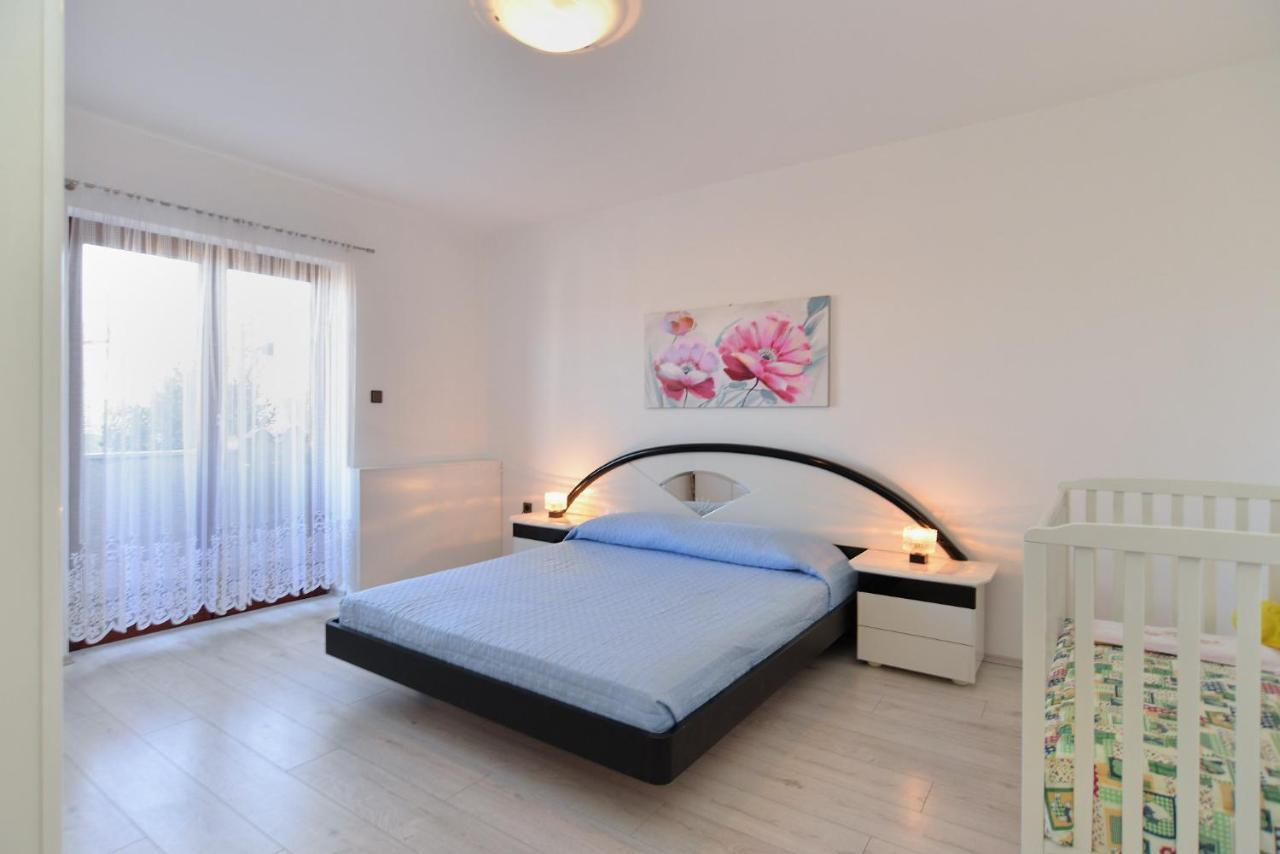 Вилла House Pula 2080 Экстерьер фото