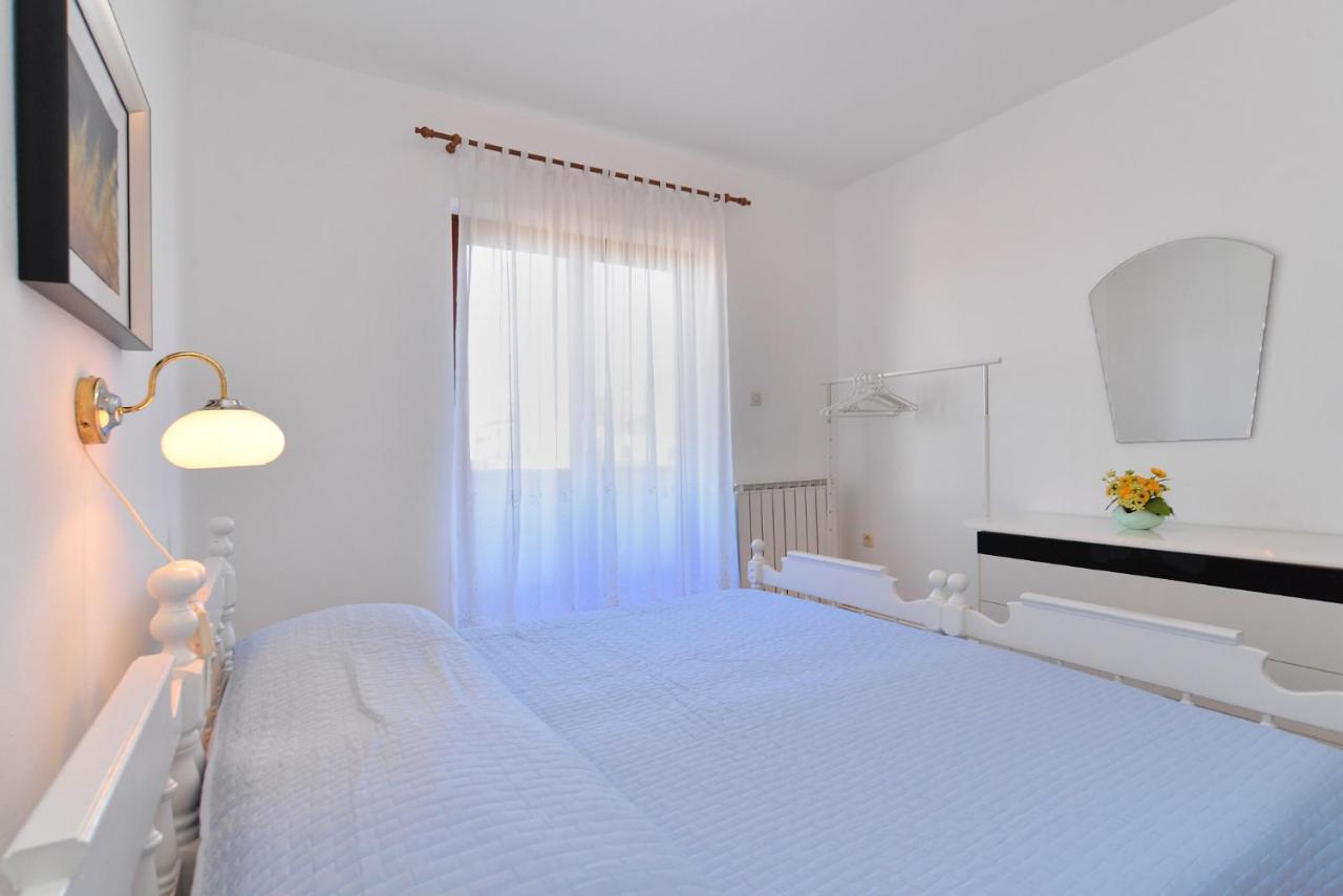 Вилла House Pula 2080 Экстерьер фото