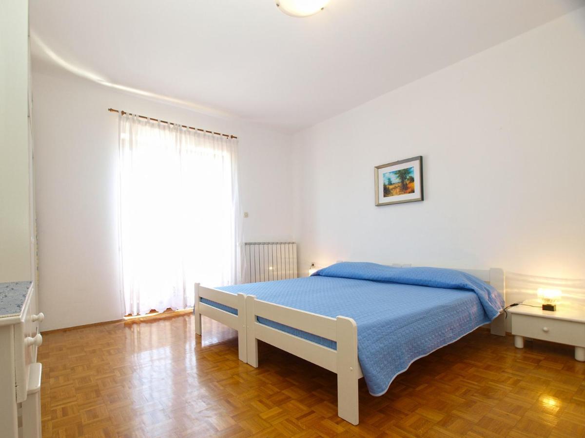 Вилла House Pula 2080 Экстерьер фото